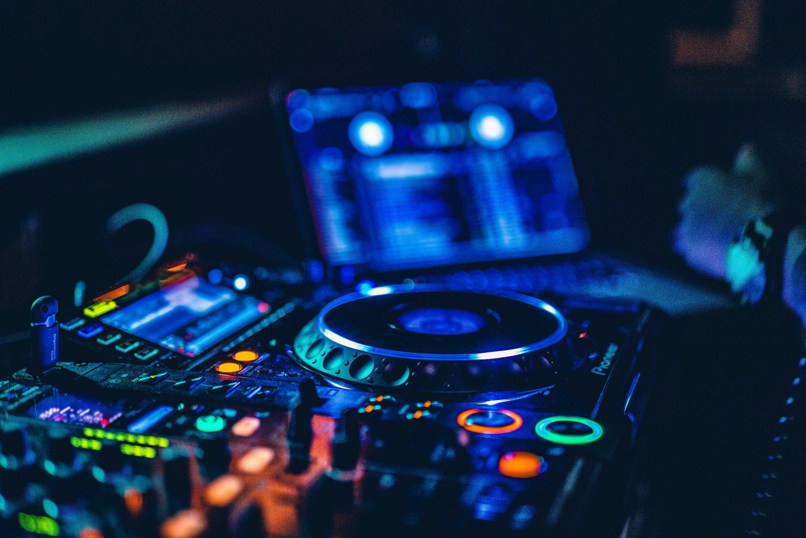 Solo cabina DJ